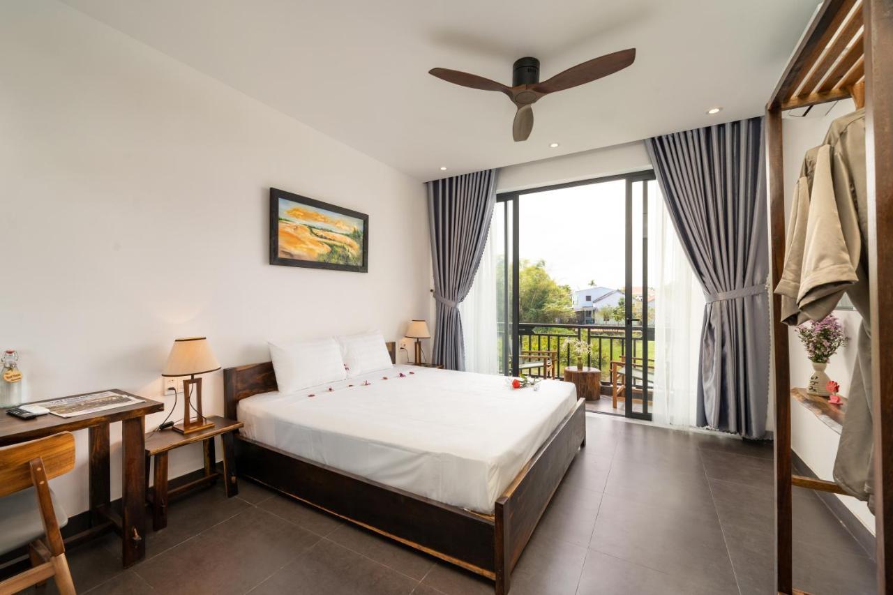 The Boathouse Riverside Homestay Хойан Экстерьер фото